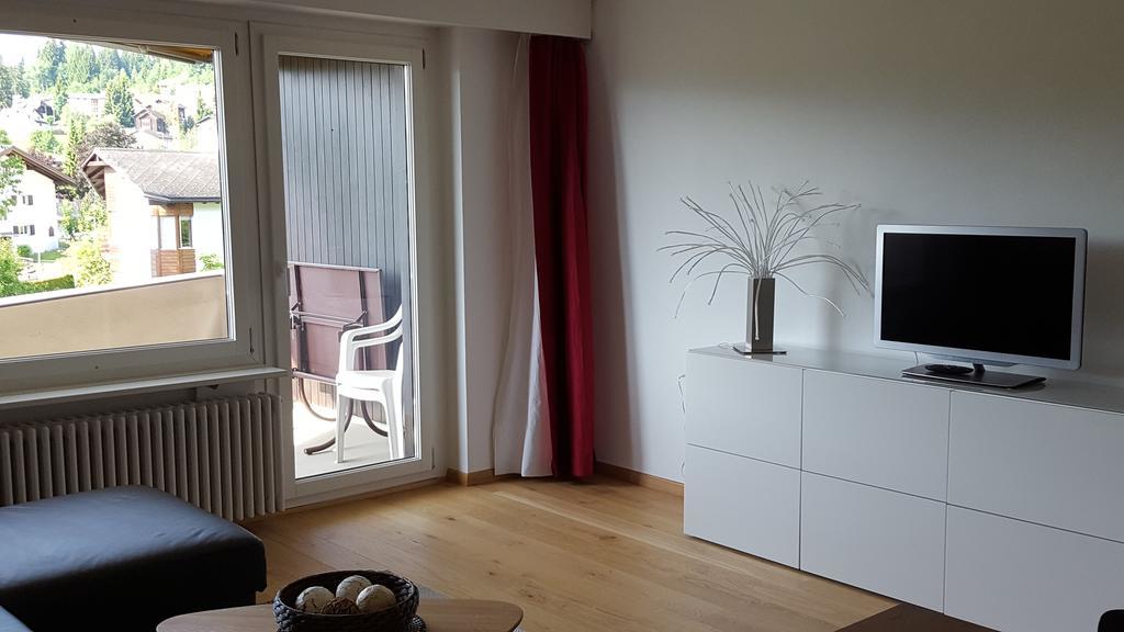 Alpen-Fewo, Residenza Quadra 322 Apartment Flims Bagian luar foto